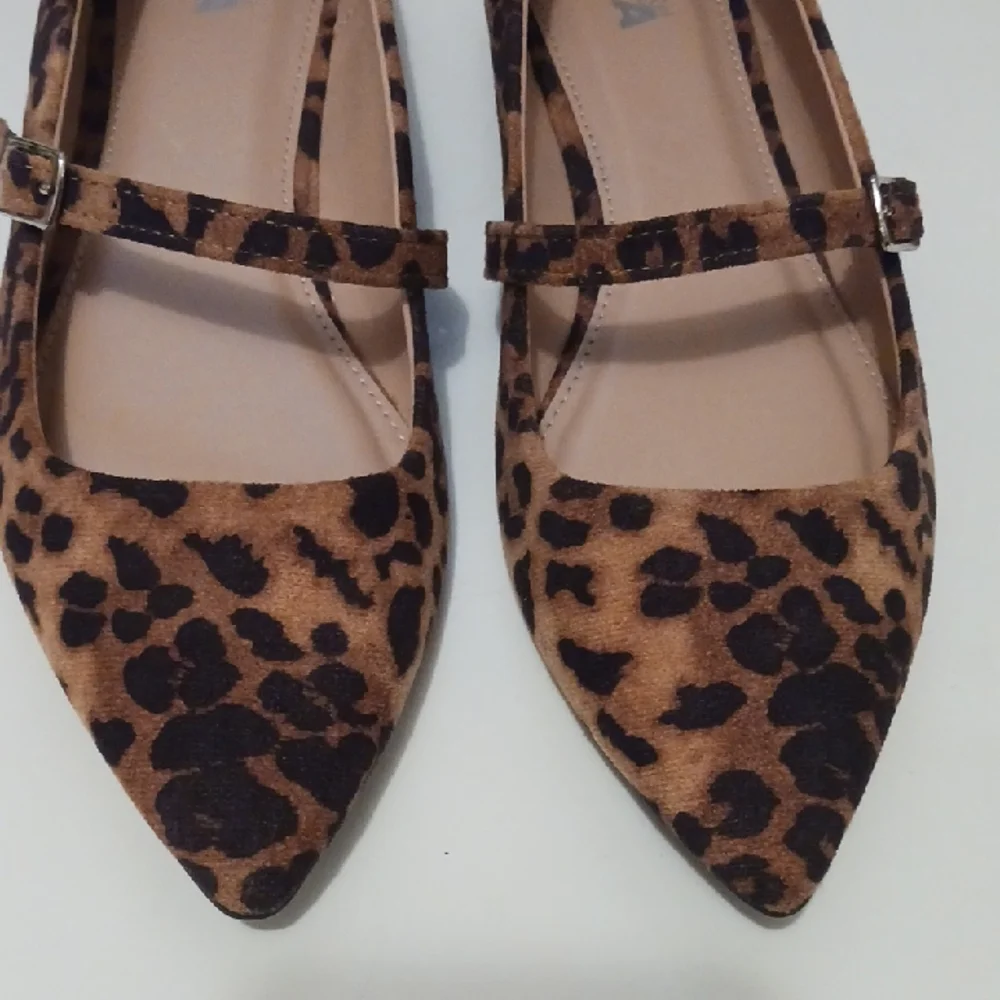 Gorgeous! MIA Fionna Leopard Print Maryjane Flat Shoe 9.5 โ๏ธ๐โ๏ธ - Picture 5 of 8